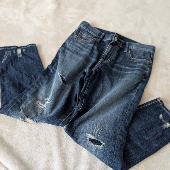3/$30 Uniqlo straight ripped jeans - Picture 1 of 9